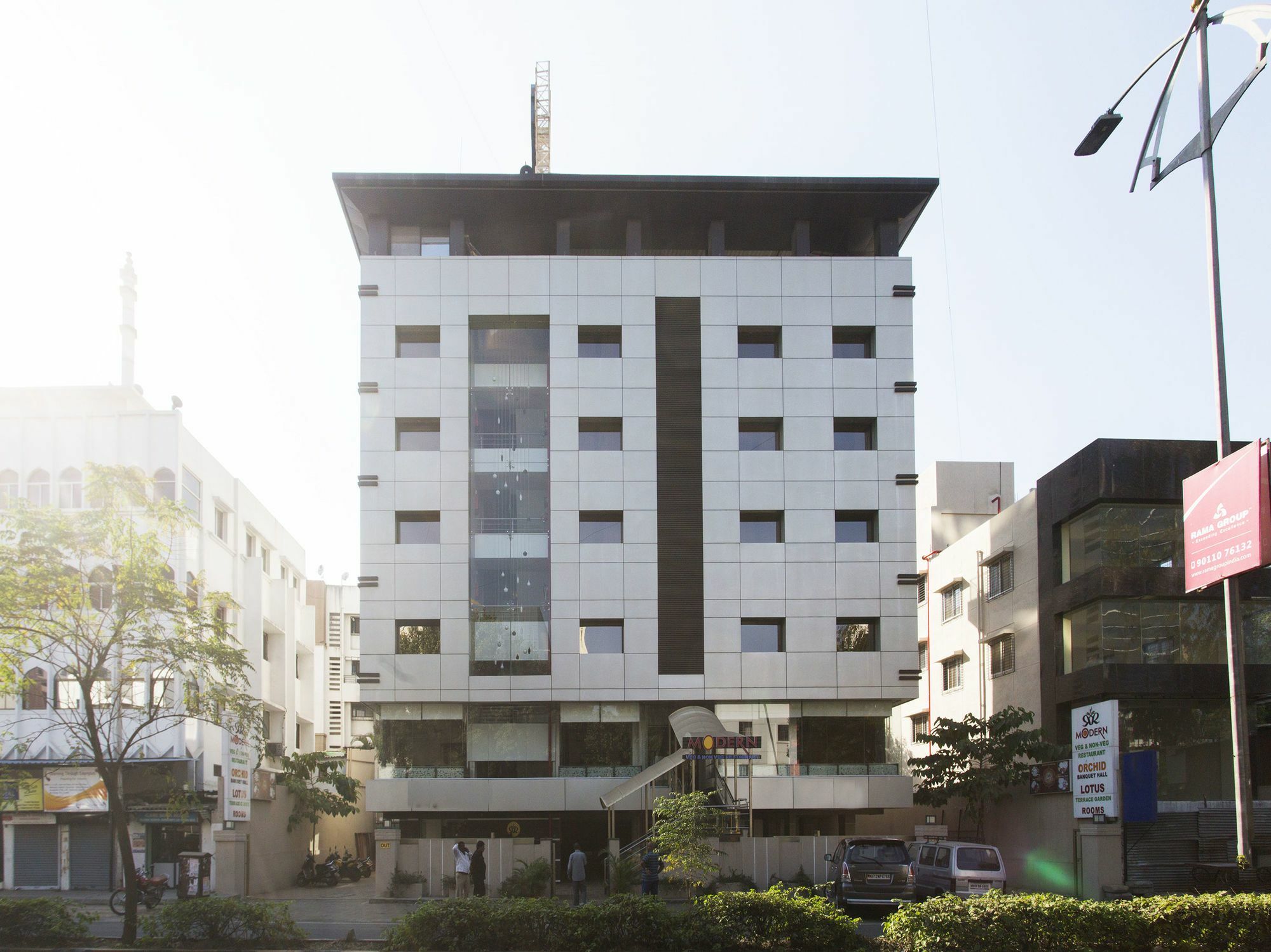 Townhouse Oak Regal Inn Near Sant Tukaram Nagar Metro Station Pimpri-Chinchwad Ngoại thất bức ảnh